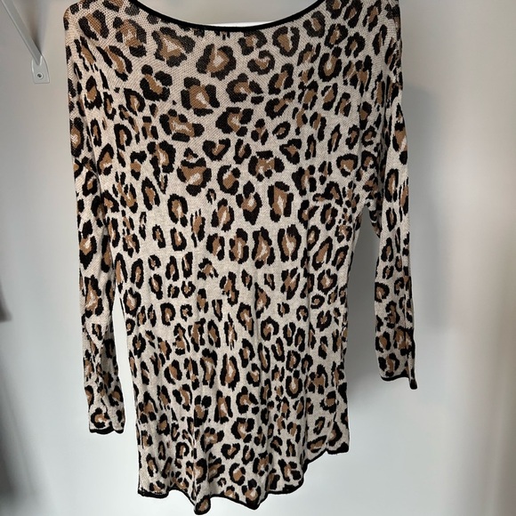 Dynamite Animal Print Blouse - Picture 3 of 4
